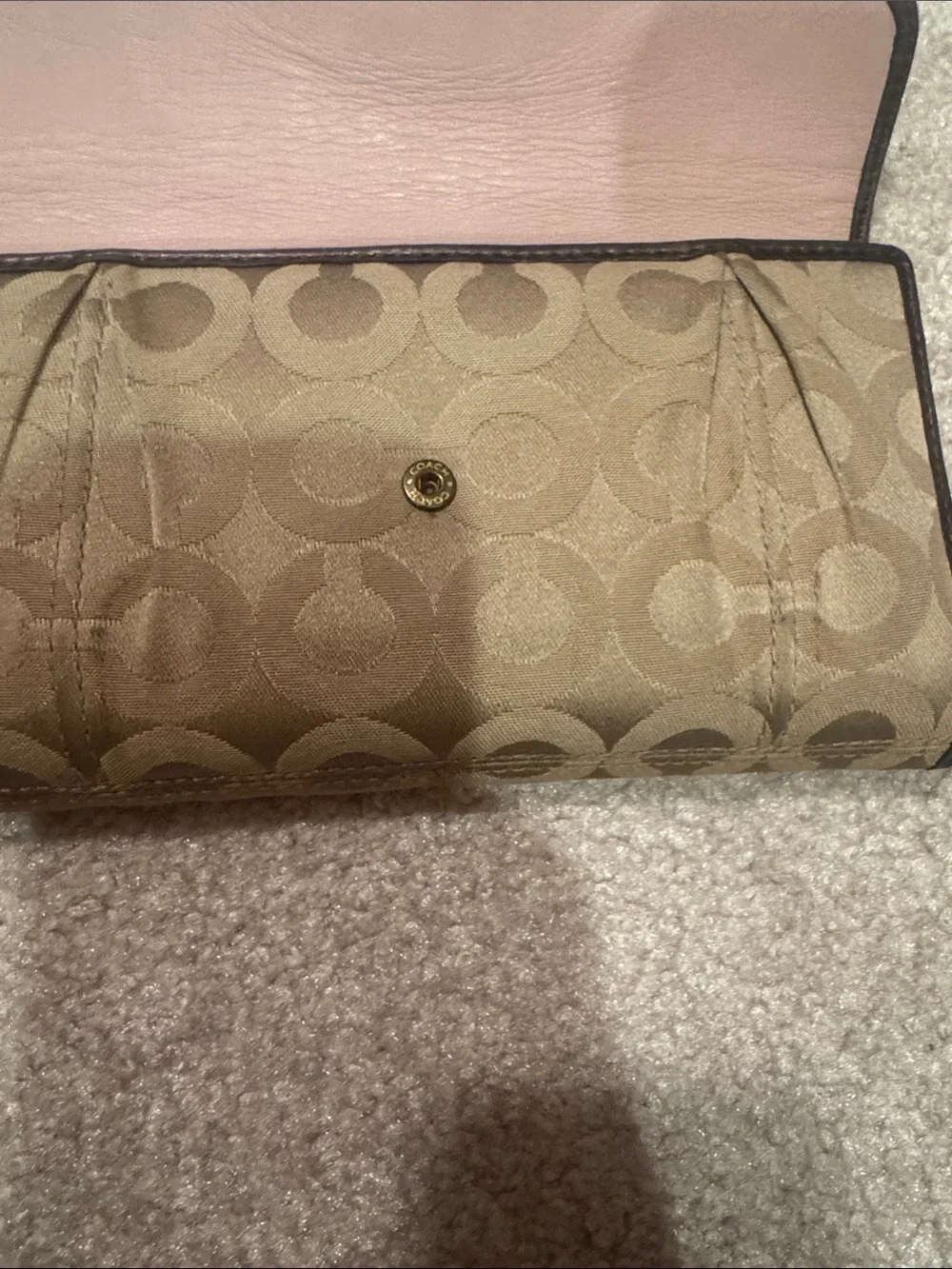 Coach wallet beige